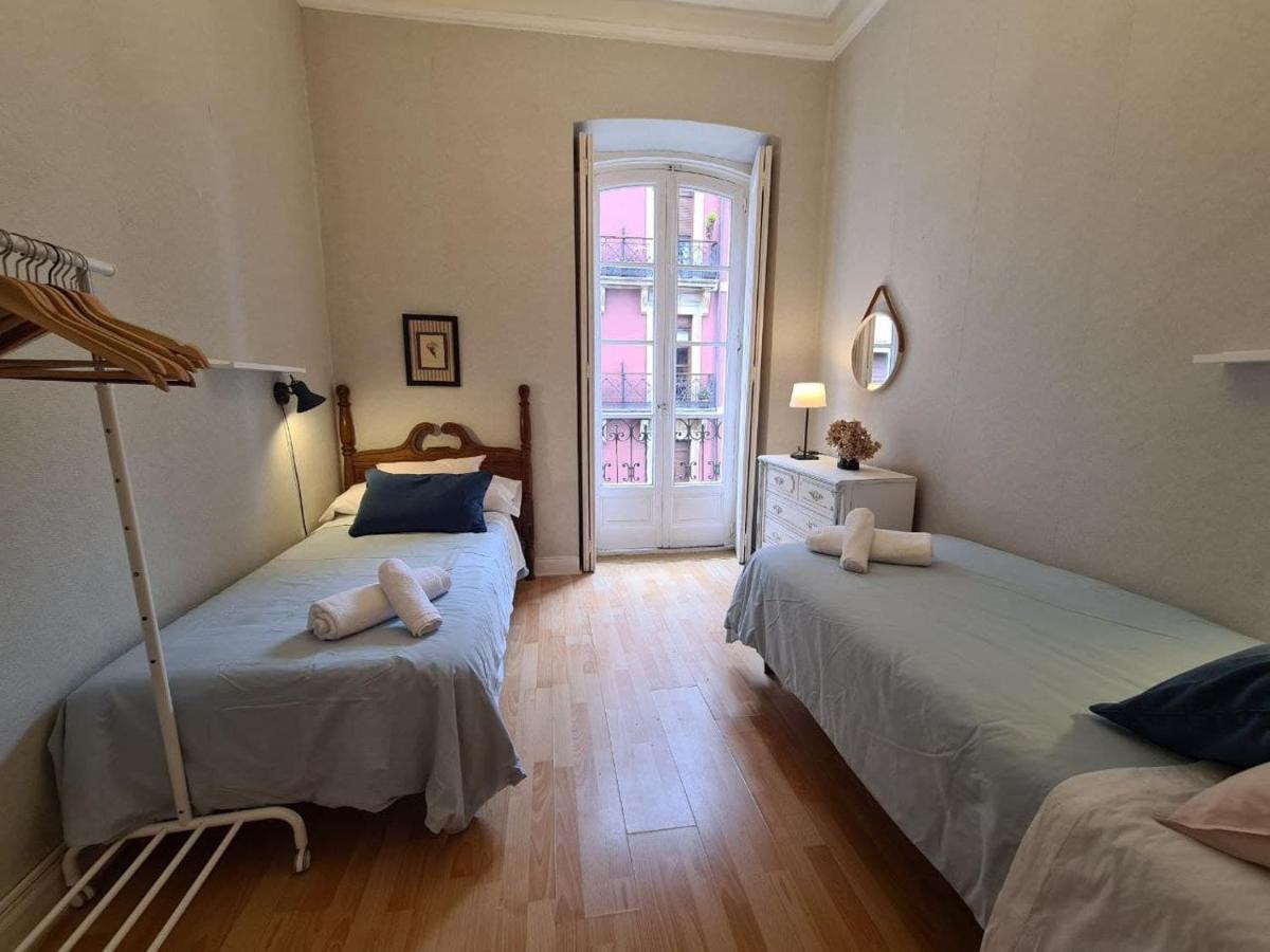 122A - Emblematica Vivienda En Playa San Lorenzo Gijón Exteriör bild